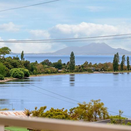 I See The Lake - Omori Holiday Home Kuratau Exterior photo